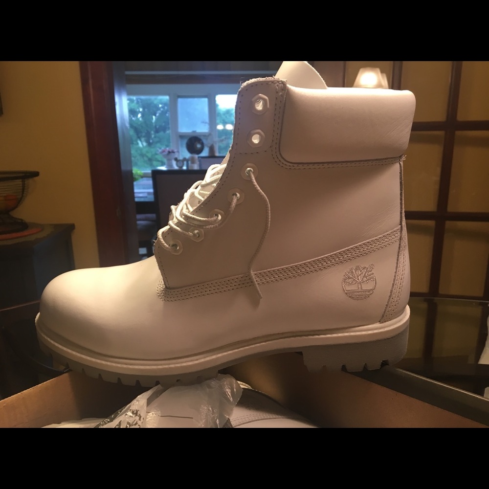 Men’s white Timberland boots